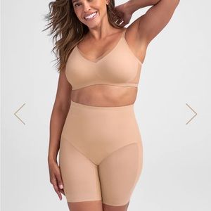Honeylove Superpower amid Waist Short NWT